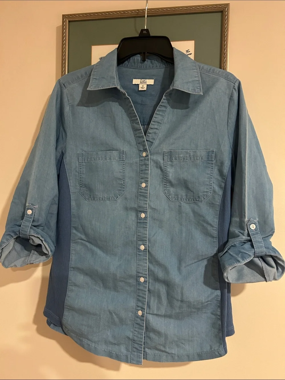 Gloria Vanderbilt Light Blue Chambray Button-Front Shirt